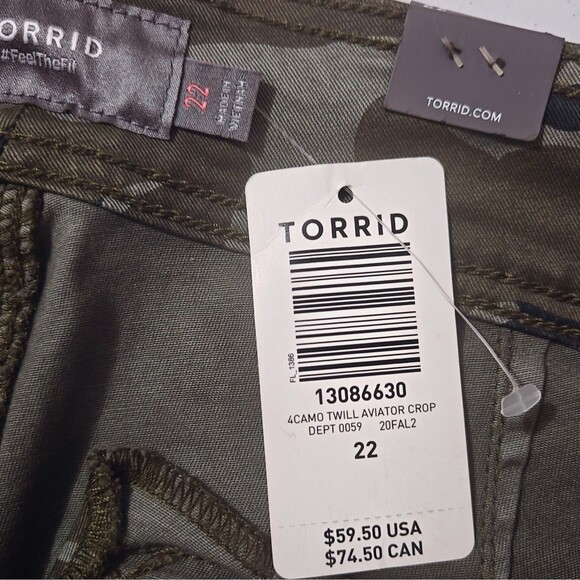 NWT Torrid Camo Capris Pants 22 Womens Green Camouflage New Utility Gorp Grunge - Picture 10 of 11